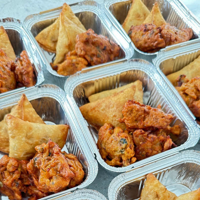 Snack Box (2 Samosa & 4 Pakora)